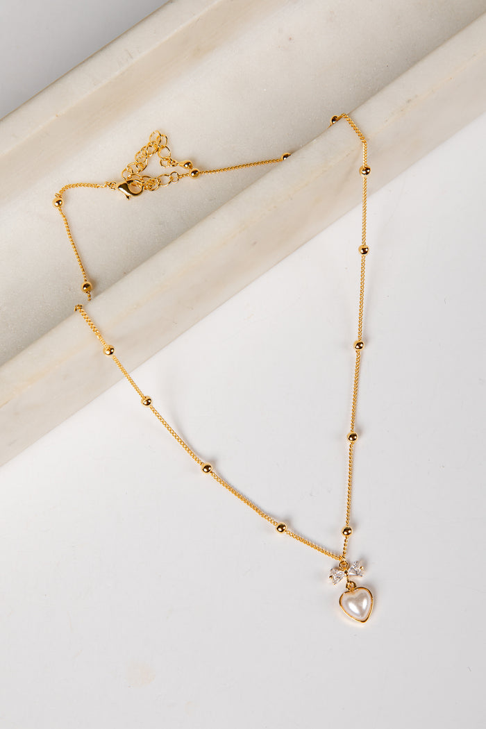 pearl necklace