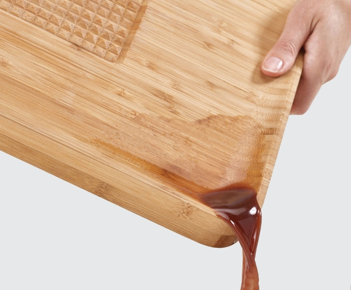 CUT&CARVE™ BAMBOO CHOPPING BOARD