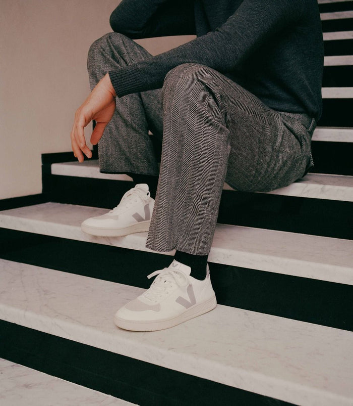 Men's V-10 Cwl White Oxford Grey Black