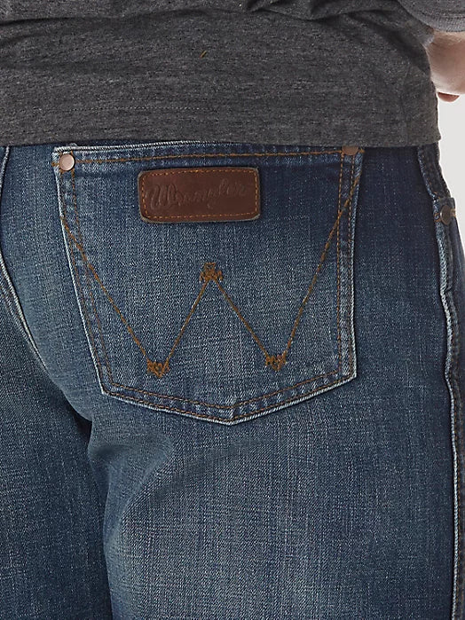 Men's Wrangler Jackson Hole Retro® Relaxed Fit Boot Cut Jean