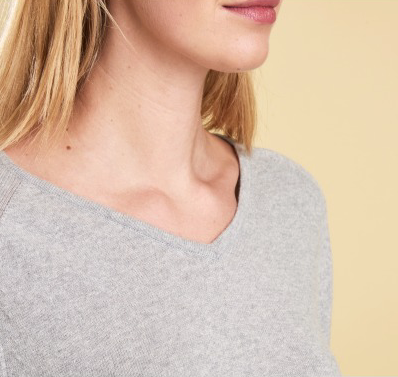 MILL V NECK LT GREY