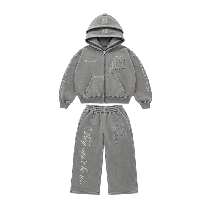 W | TRACKSUIT