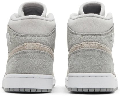 Air Jordan 1 Mid WMNS SE "Particle Grey"