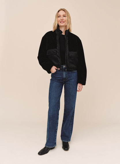 B20205-M50-300 - FUNNEL NECK UTILITY SHERPA JACKET