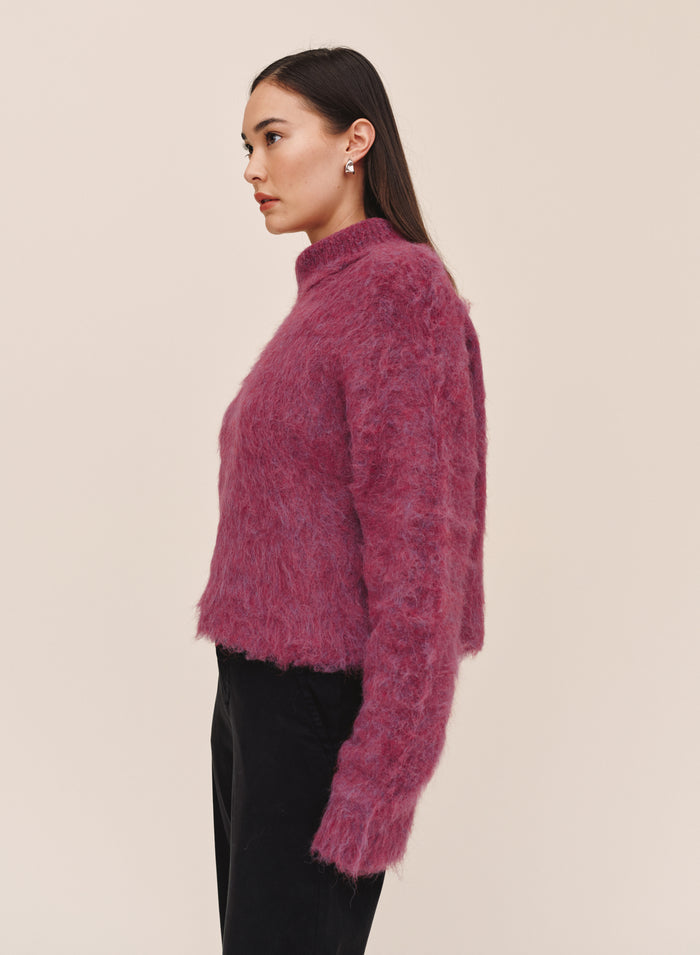 B20264-M24-304 - TURTLE NECK SWEATER