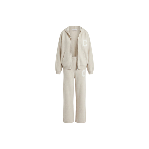 C | TRACKSUIT