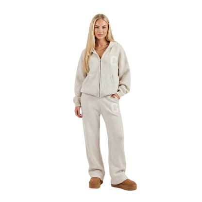 C | TRACKSUIT