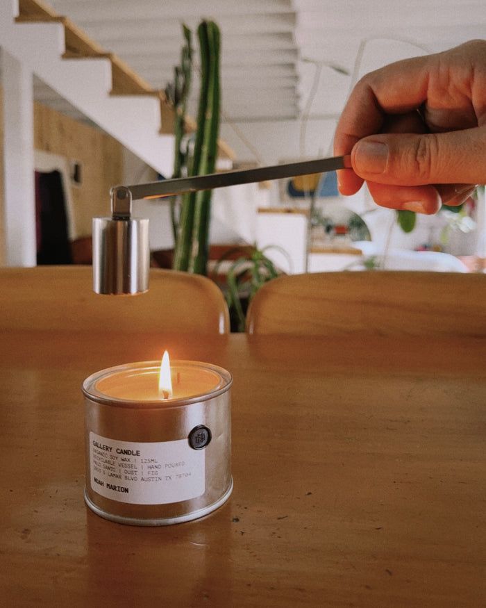 CANDLE SNUFFER