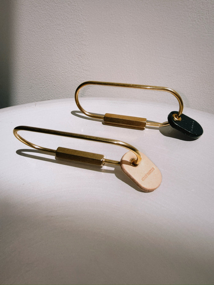 CARABINER KEY