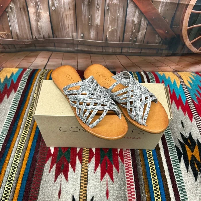 Coconuts By Matisse Women's Zelda Woven Slide Sandal CLOSEOUT