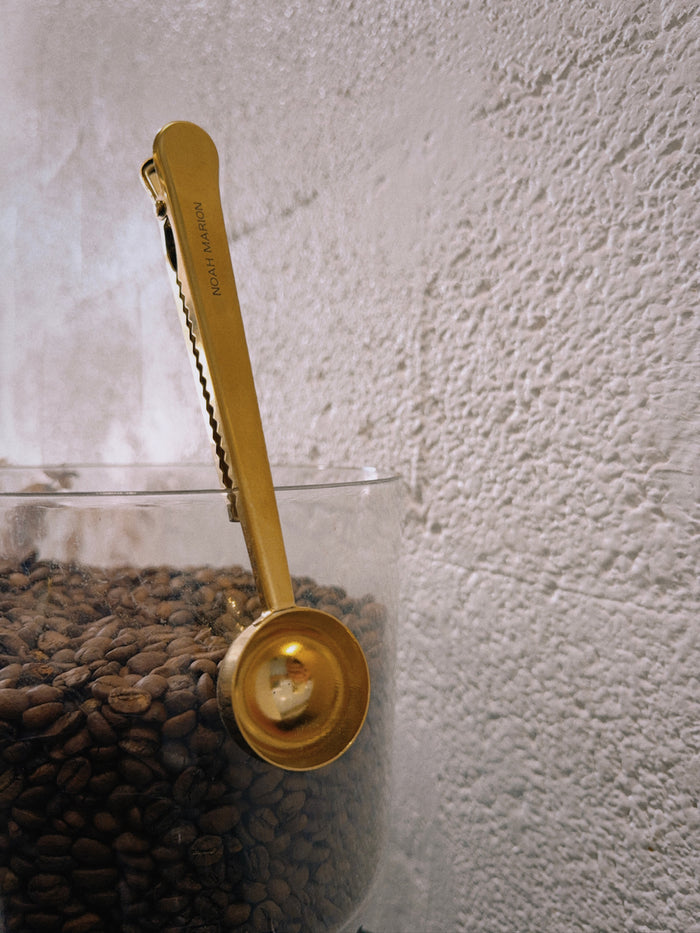 Coffee Scoop Clip