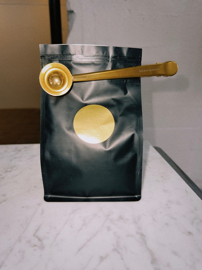 Coffee Scoop Clip
