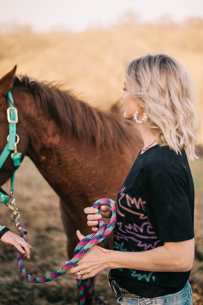Cowgirl tee Multi Scroll colors