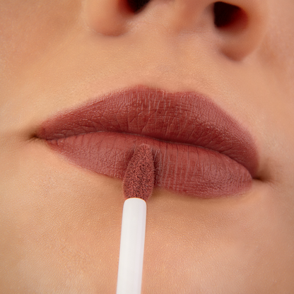 DIVINE MATTE LABIAL LÍQUIDO CREMOSO (04 Brisa de Coral)