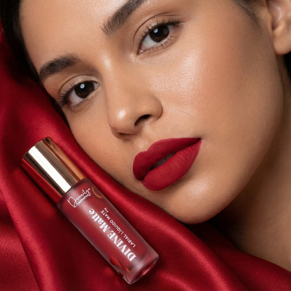 DIVINE MATTE LABIAL LÍQUIDO CREMOSO (08 Rubí Salvaje)