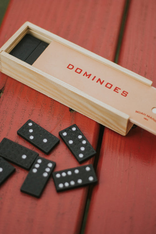 Dominoes