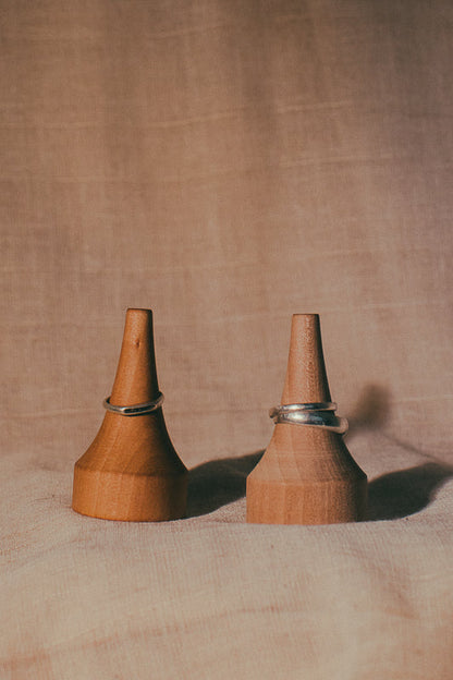 EYEGLASS STAND