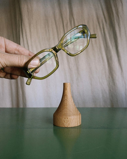 EYEGLASS STAND
