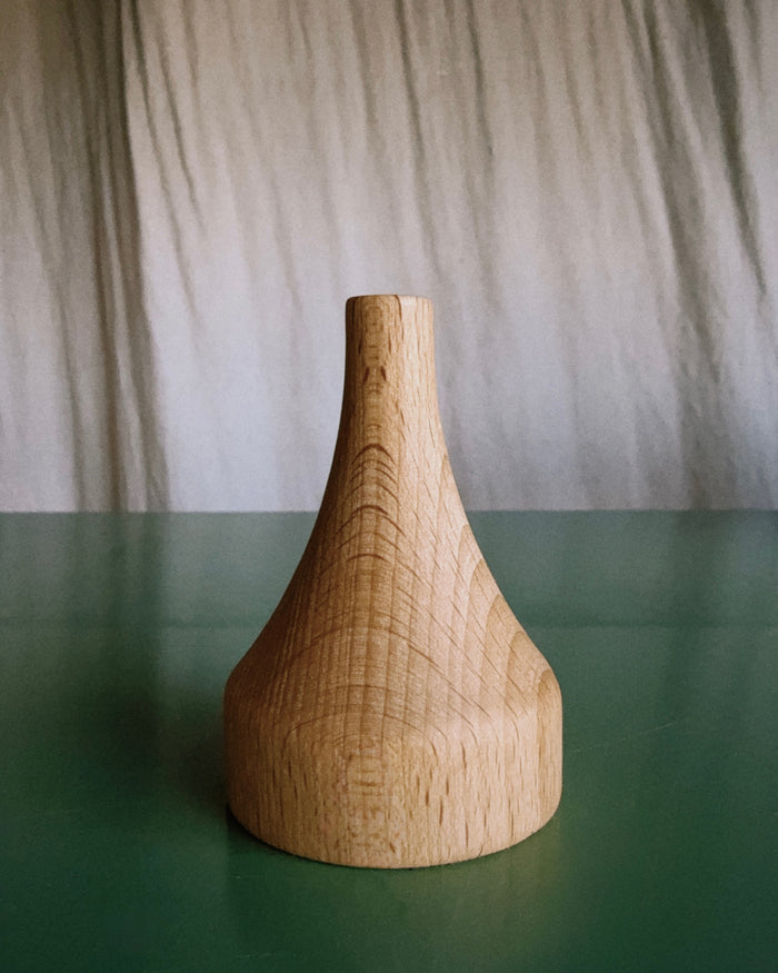 EYEGLASS STAND