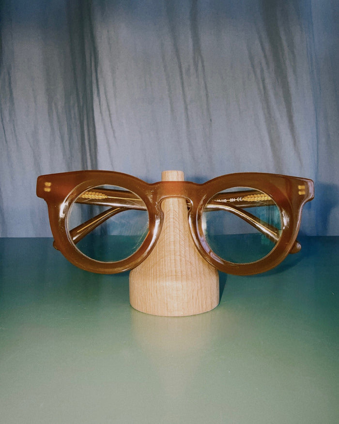 EYEGLASS STAND