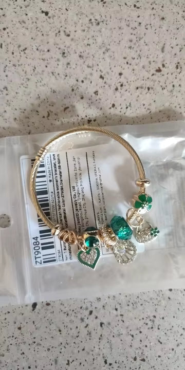 Fashion Stainless Steel Gold Green Charm Love Bracelet with Beaded Pendant Charms