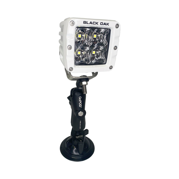 White / Flood (45° Spread) / Suction Cup