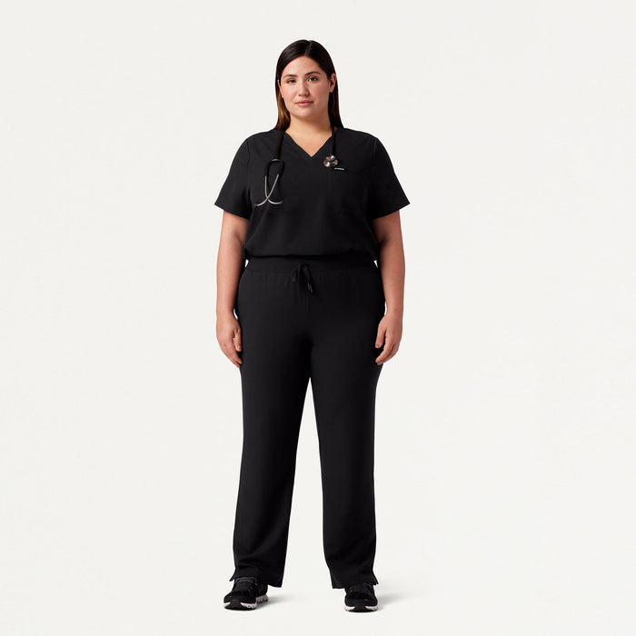 JAANUU Rhena Essential 1 pocket Scrub Top Black - Get Scrubbed