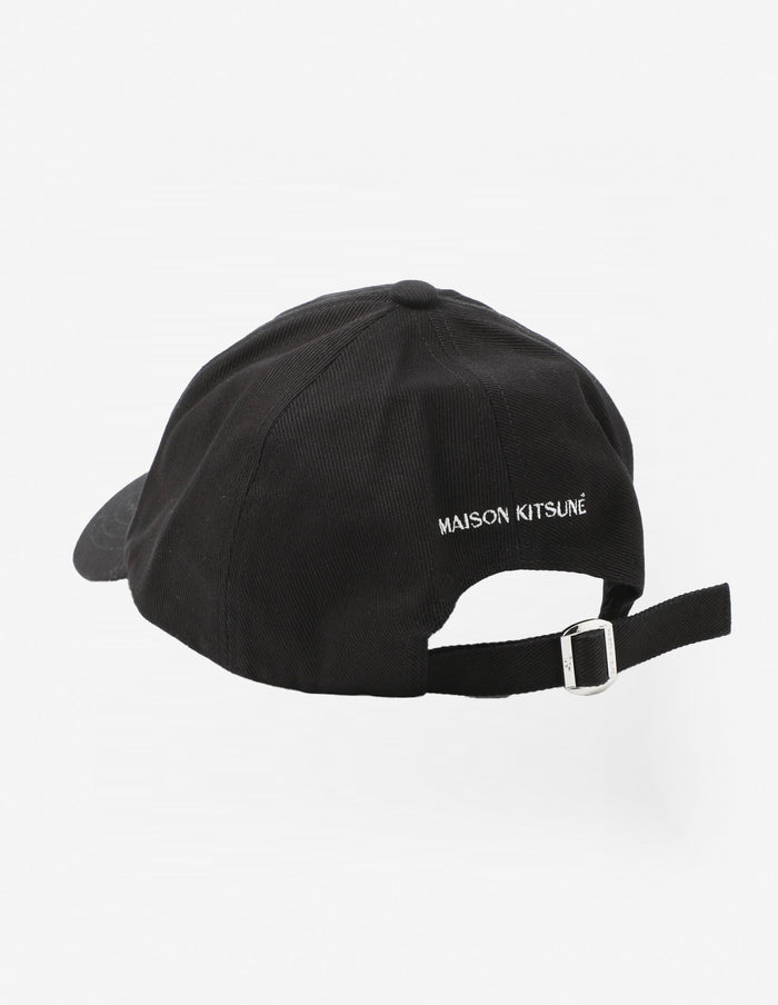 Large Fox Head Embroidery 6p Cap Black