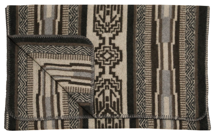 Lodge Lux II Bed Scarf