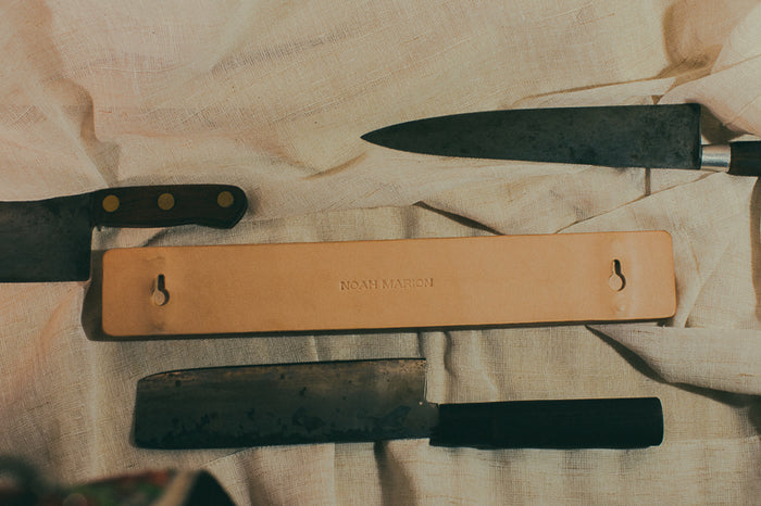 MAGNETIC KNIFE HOLDER