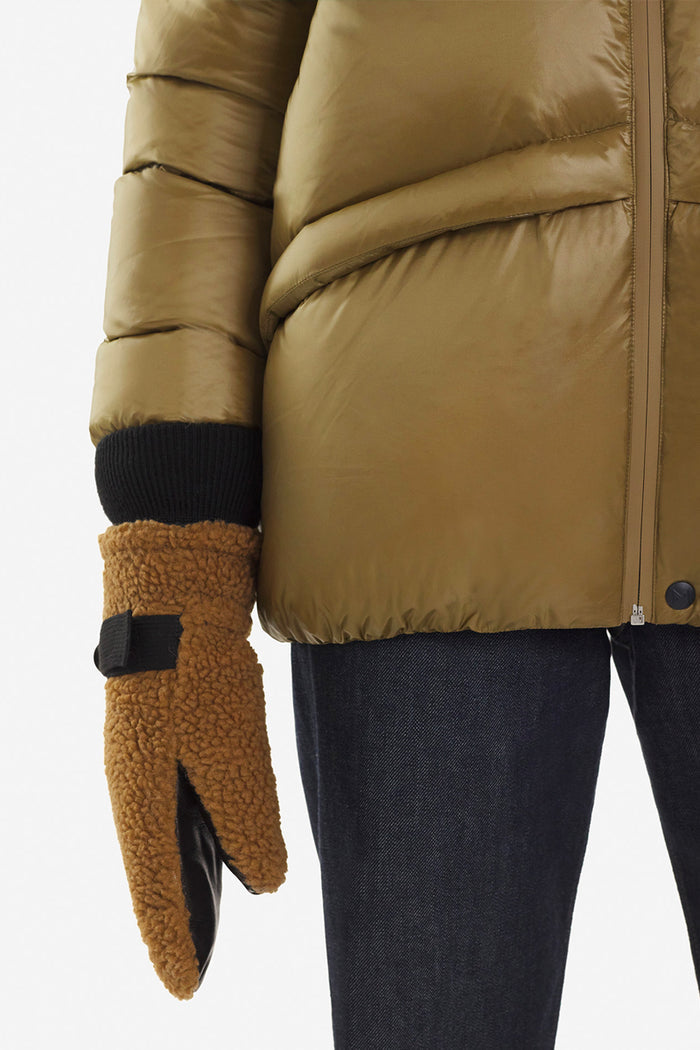 MAISON KITSUNÉ TECHNICAL GLOVES CAMEL
