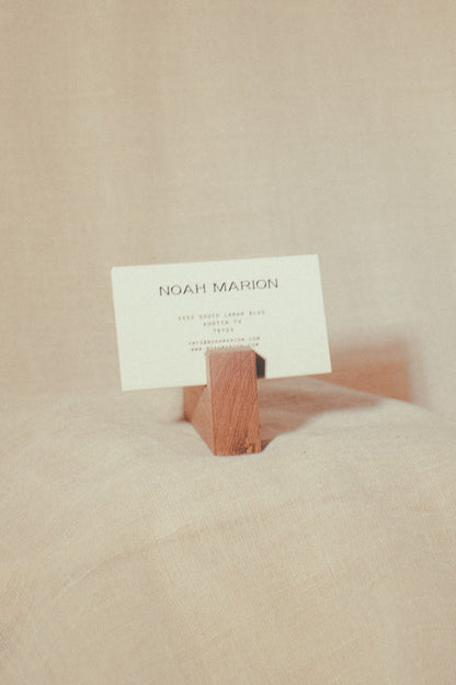 MOBILE STAND