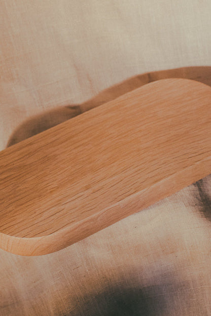 OVAL CUTTING BOARD