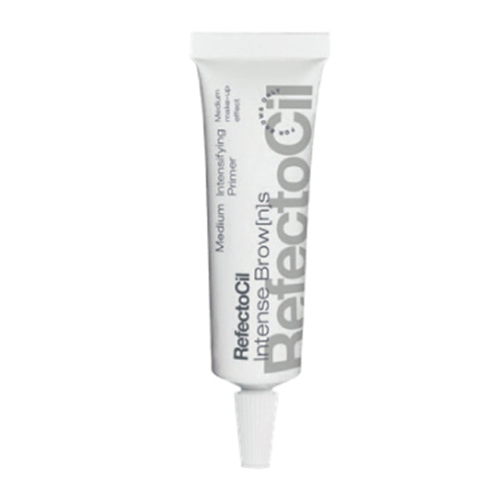 Use the Refectocil Intensifying Primer at the beginning of each brow service to customize and prolong the intense browns tinting effect