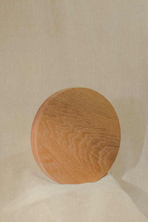 ROUND CUTTING BOARD