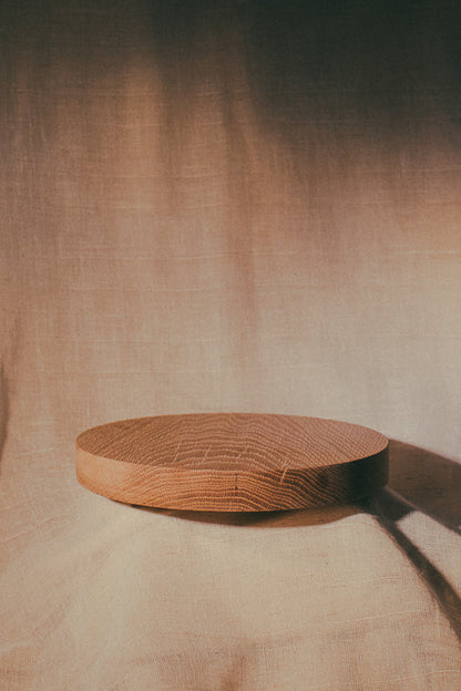 ROUND CUTTING BOARD