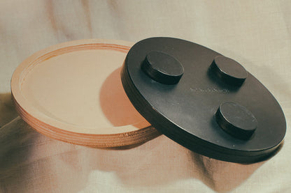 ROUND TRAY
