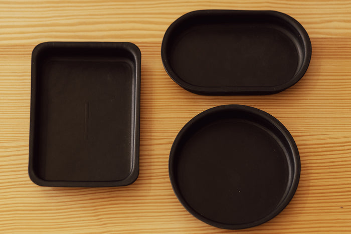 SHAPES TRAYS
