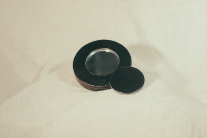 Black / Yes