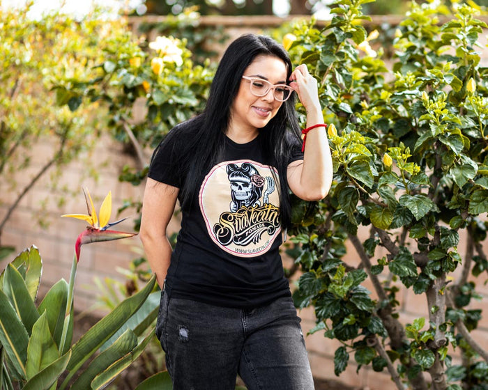 Suavecita Top Logo Tee - Lifestyle
