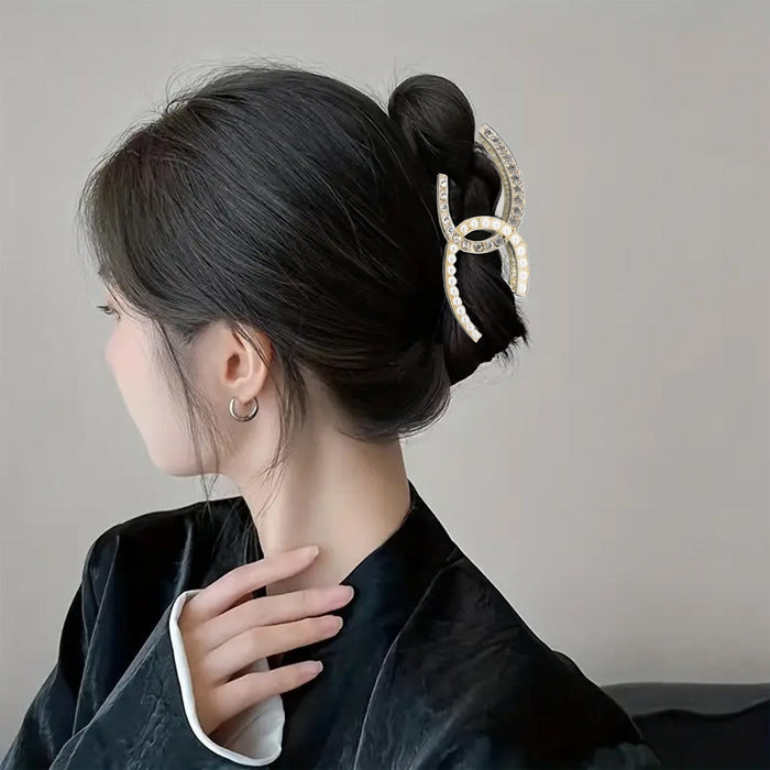 The Mani Double C Claw Clip - ikatehouse