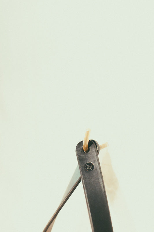 TOILET PAPER HOLDER