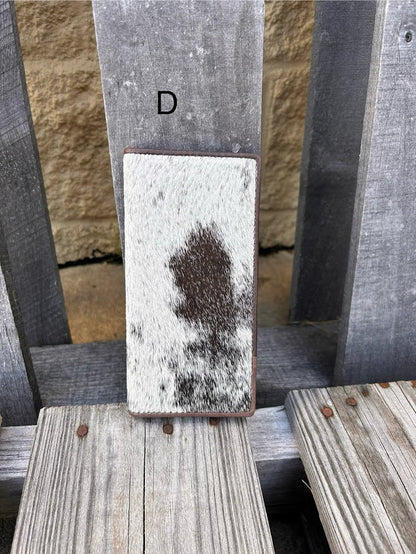 This cowhide leather tall wallet from Top Notch Accessories features 12 card slots and two bill pockets. Front View D