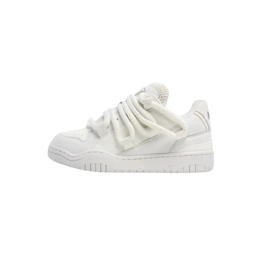 TRIPLE LACE | SNEAKER
