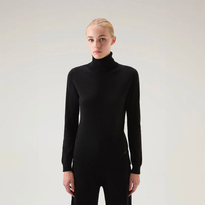 Turtleneck Sweater in Wool Blend Black