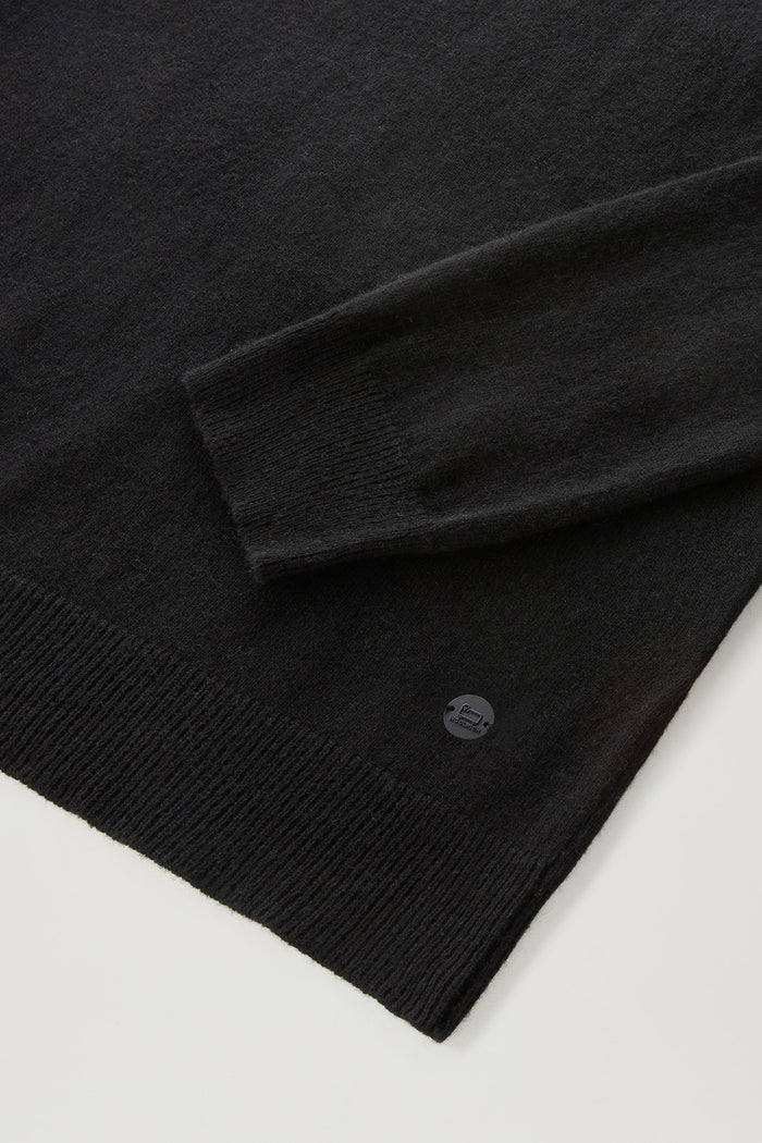 Turtleneck Sweater in Wool Blend Black