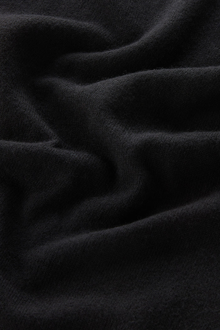 Turtleneck Sweater in Wool Blend Black