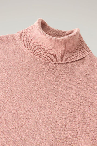 Turtleneck Sweater in Wool Blend Dry Rose