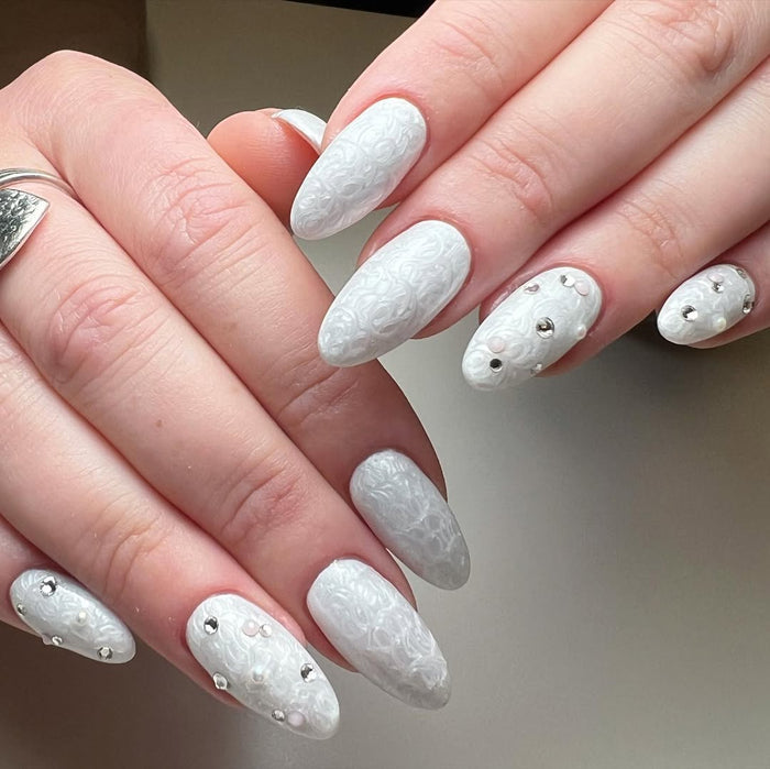 UV/LED Satin Pearl-UV/LED Options Colours-Akzentz-Gel Essentialz