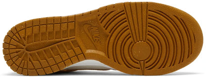 Nike WMNS Dunk Low Next Nature "Gold Phantom"